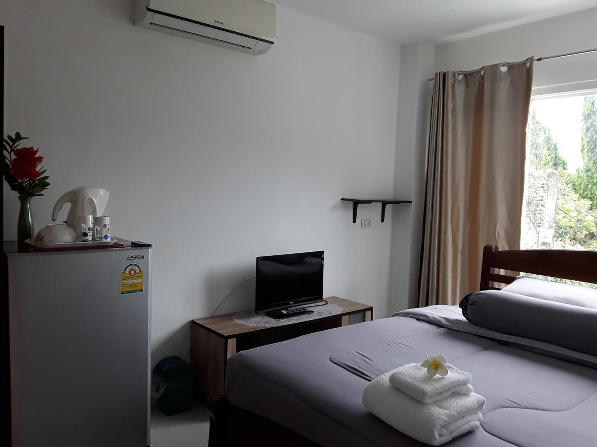 Rawai Saiyuan Guesthouse الغرفة الصورة